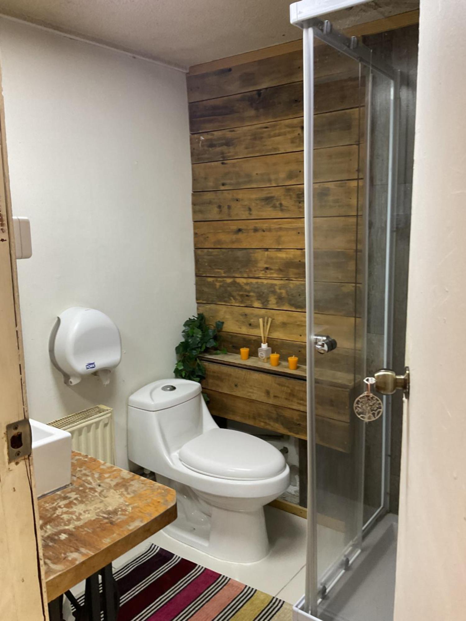 Casa Balmaceda Backpackers Hostel Койхайке Екстериор снимка